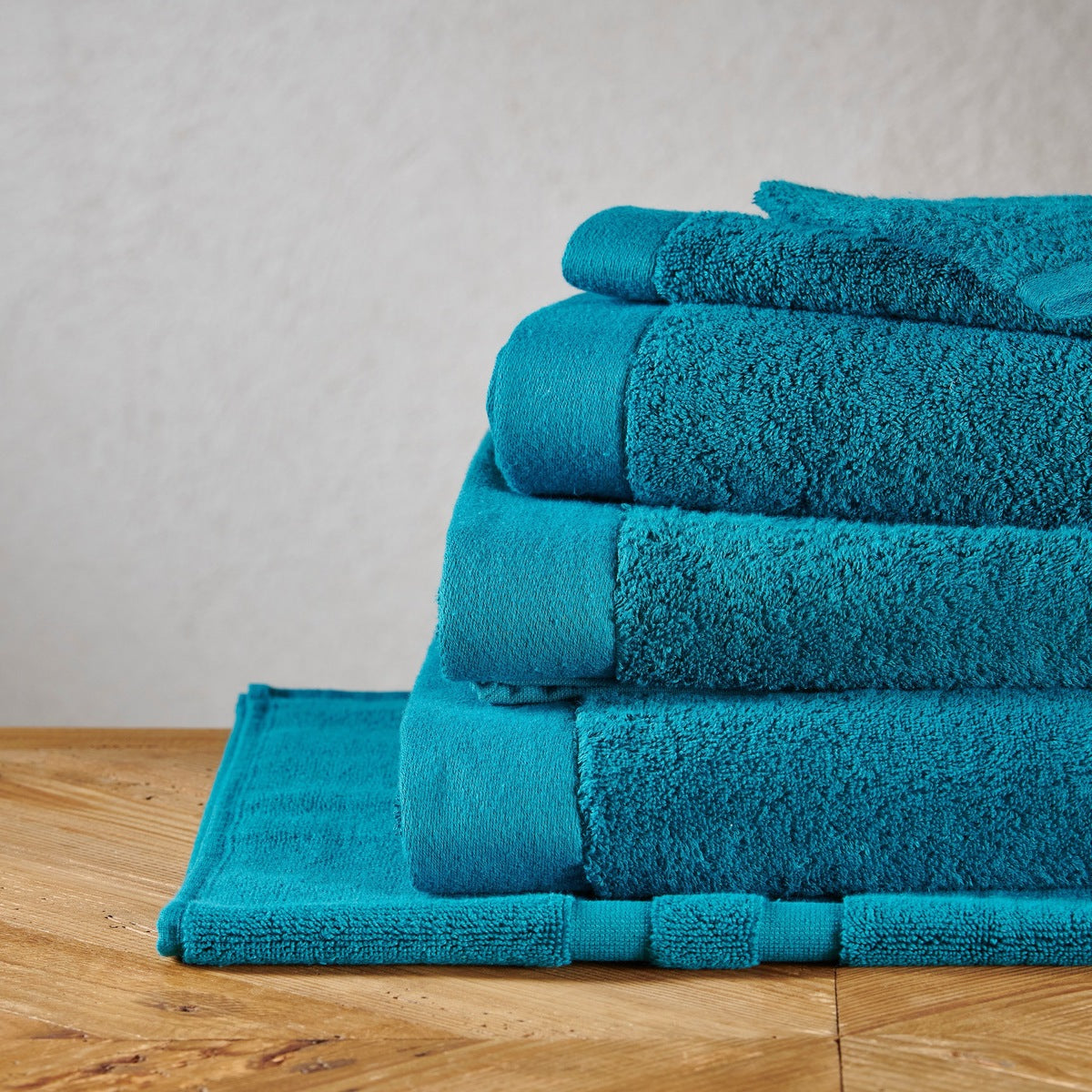 Serviette invitée Sérénité - 100% Coton 650g/m² #Couleur_EMERAUDE