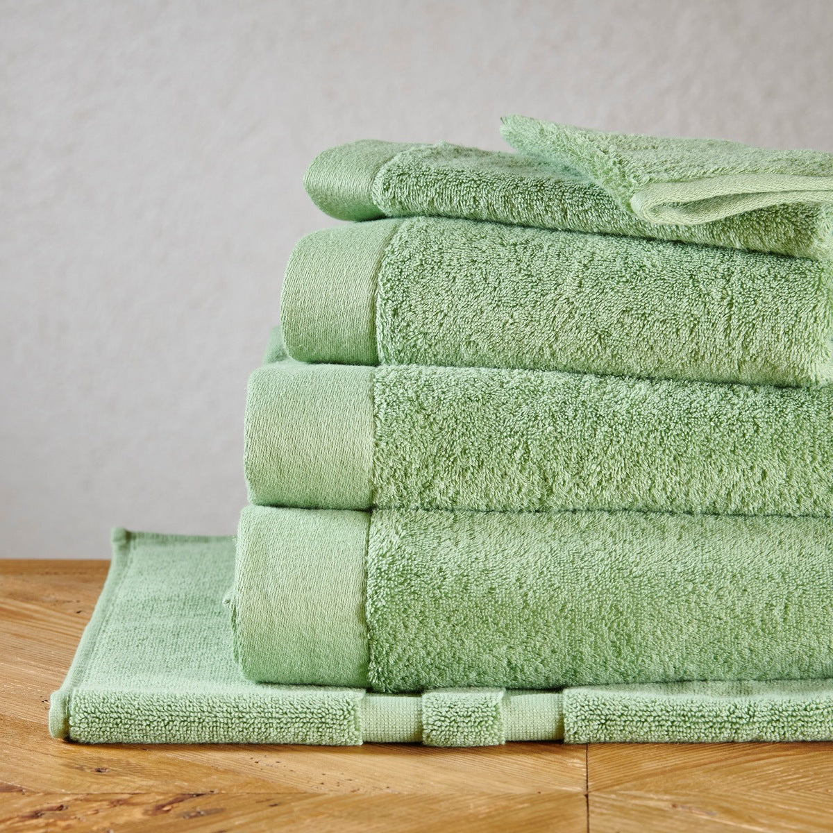 Serviette invitée Sérénité - 100% Coton 650g/m² #Couleur_LIERRE