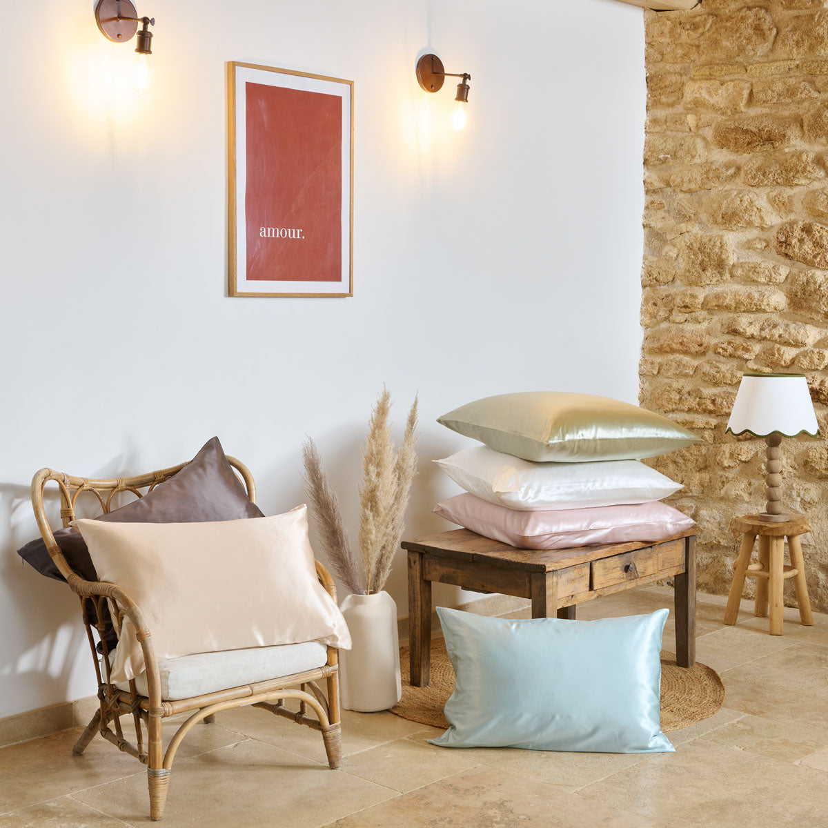 Collection soie de mûrier par tradition des vosges ambiance boheme coloris champagne anthracite blanc rose sauge bleu